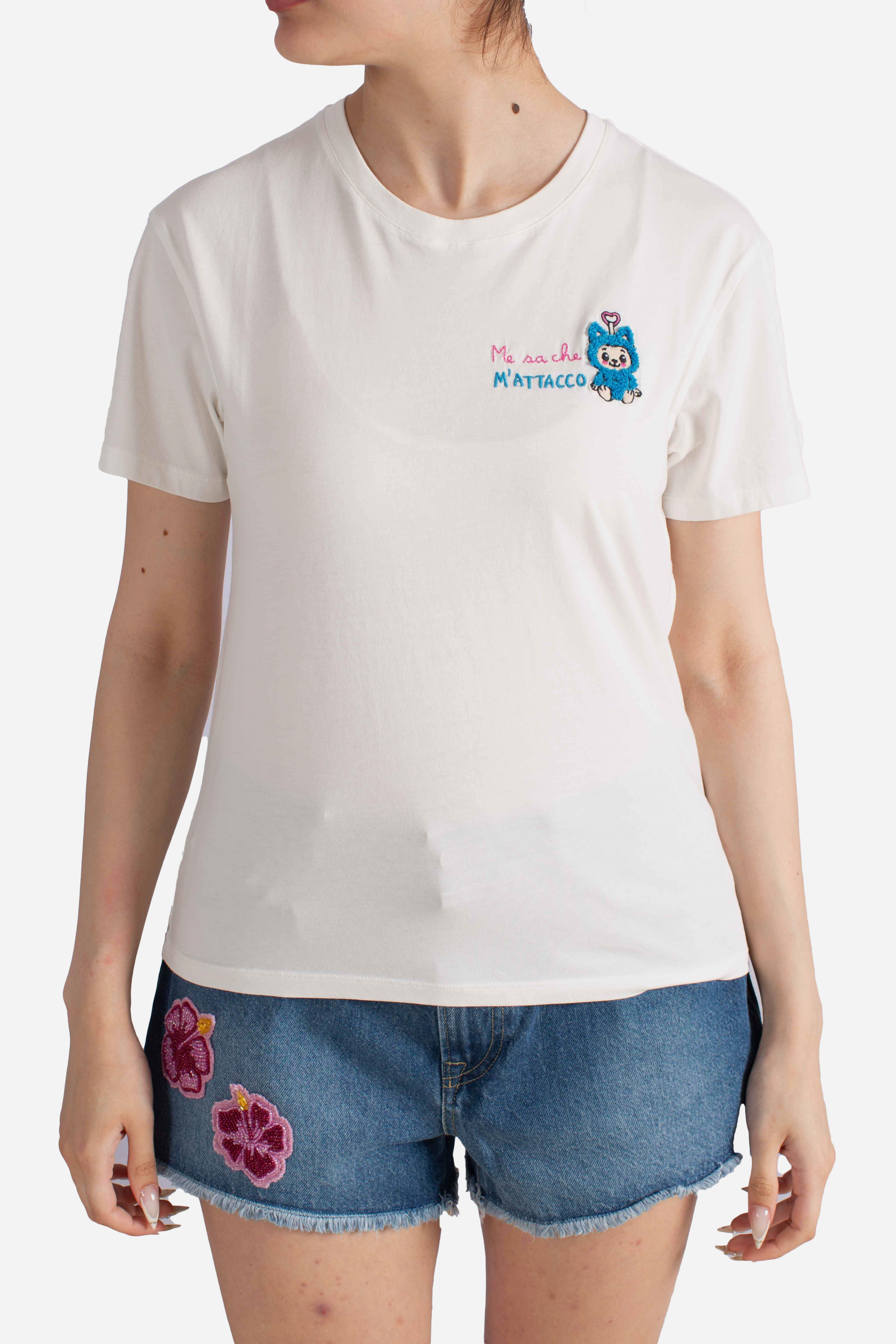 T-shirt Emilie in cotone con ricamo Me sa che M'ATTACCO