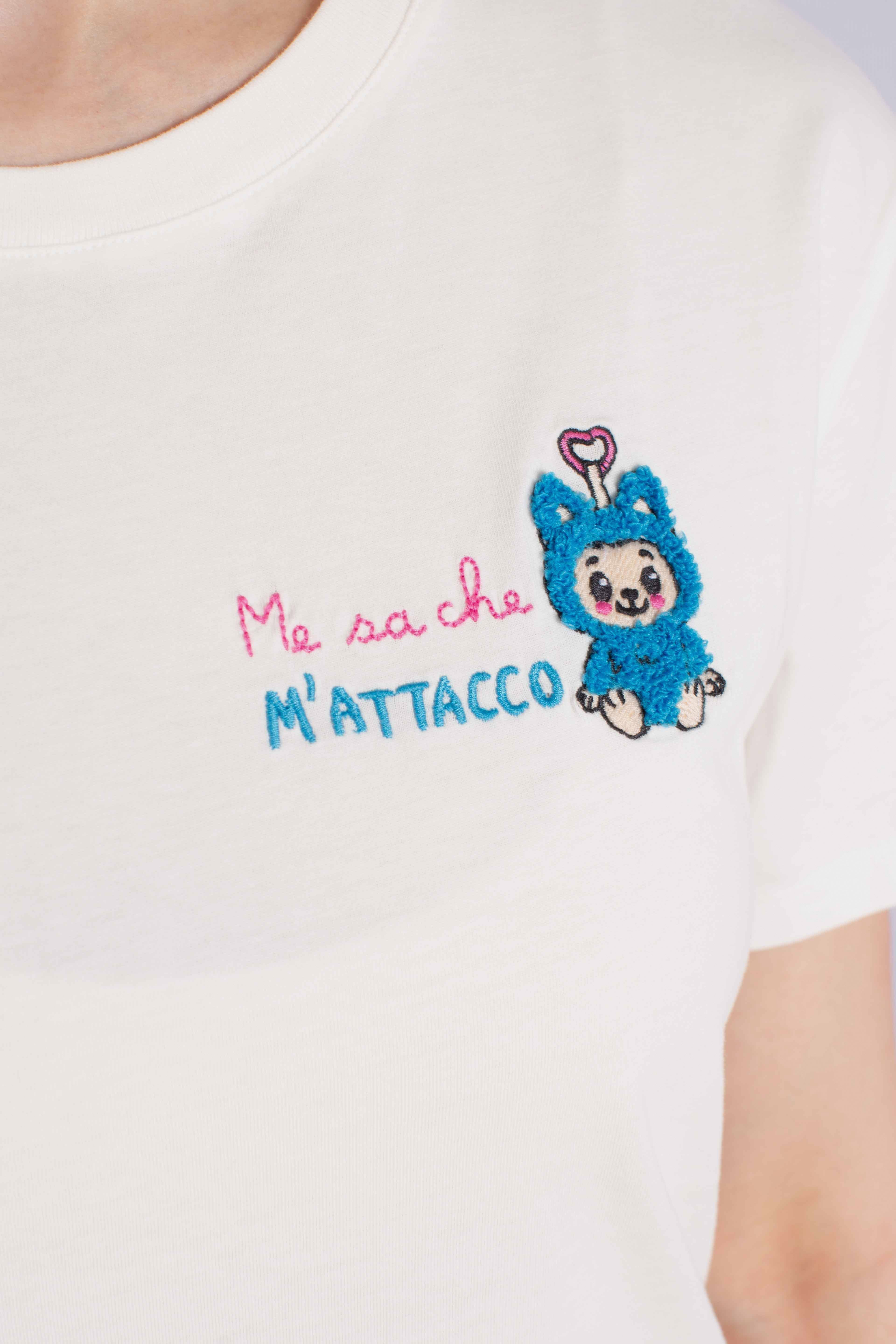T-shirt Emilie in cotone con ricamo Me sa che M'ATTACCO