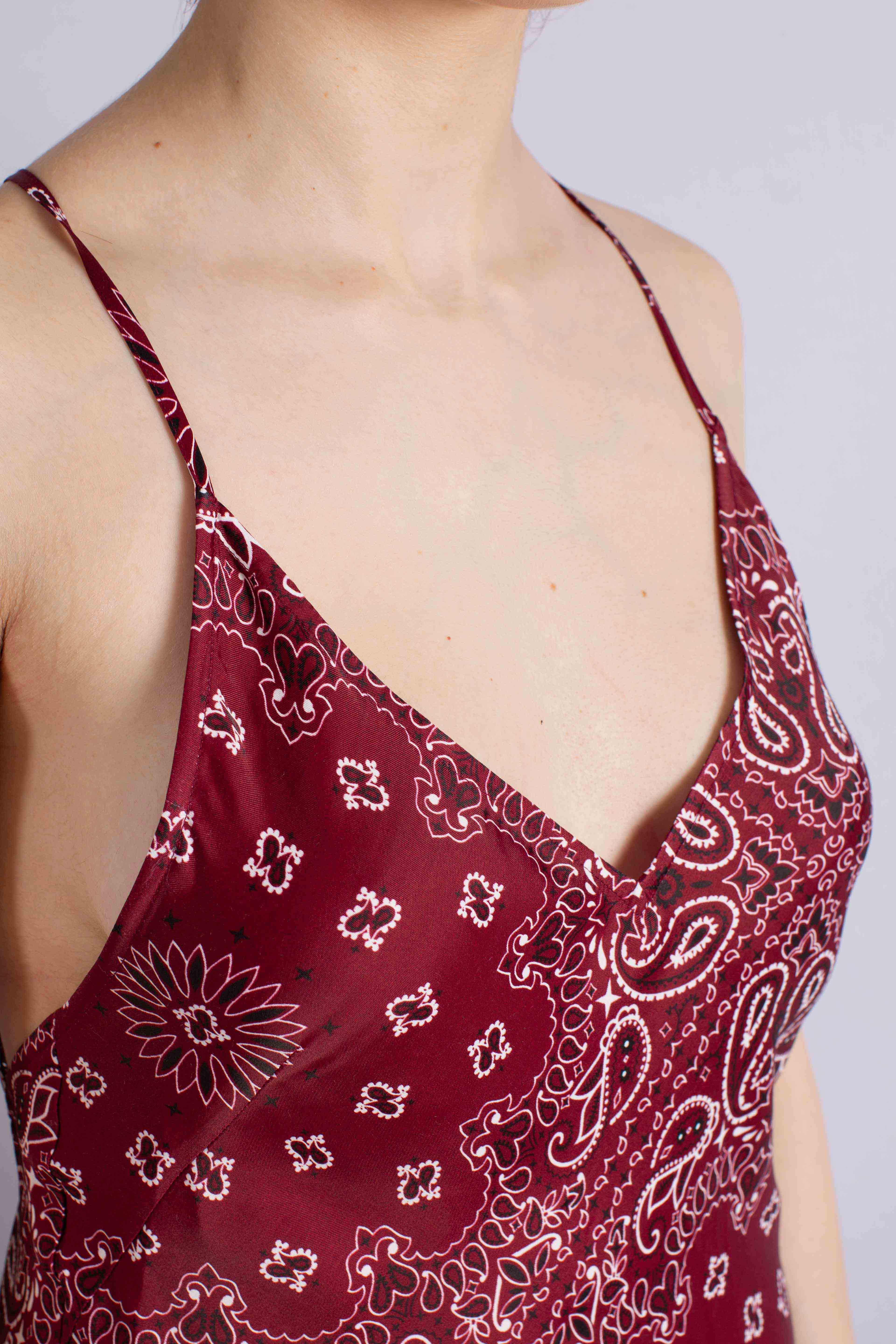 Abito sottoveste Eydis in raso con stampa bandana