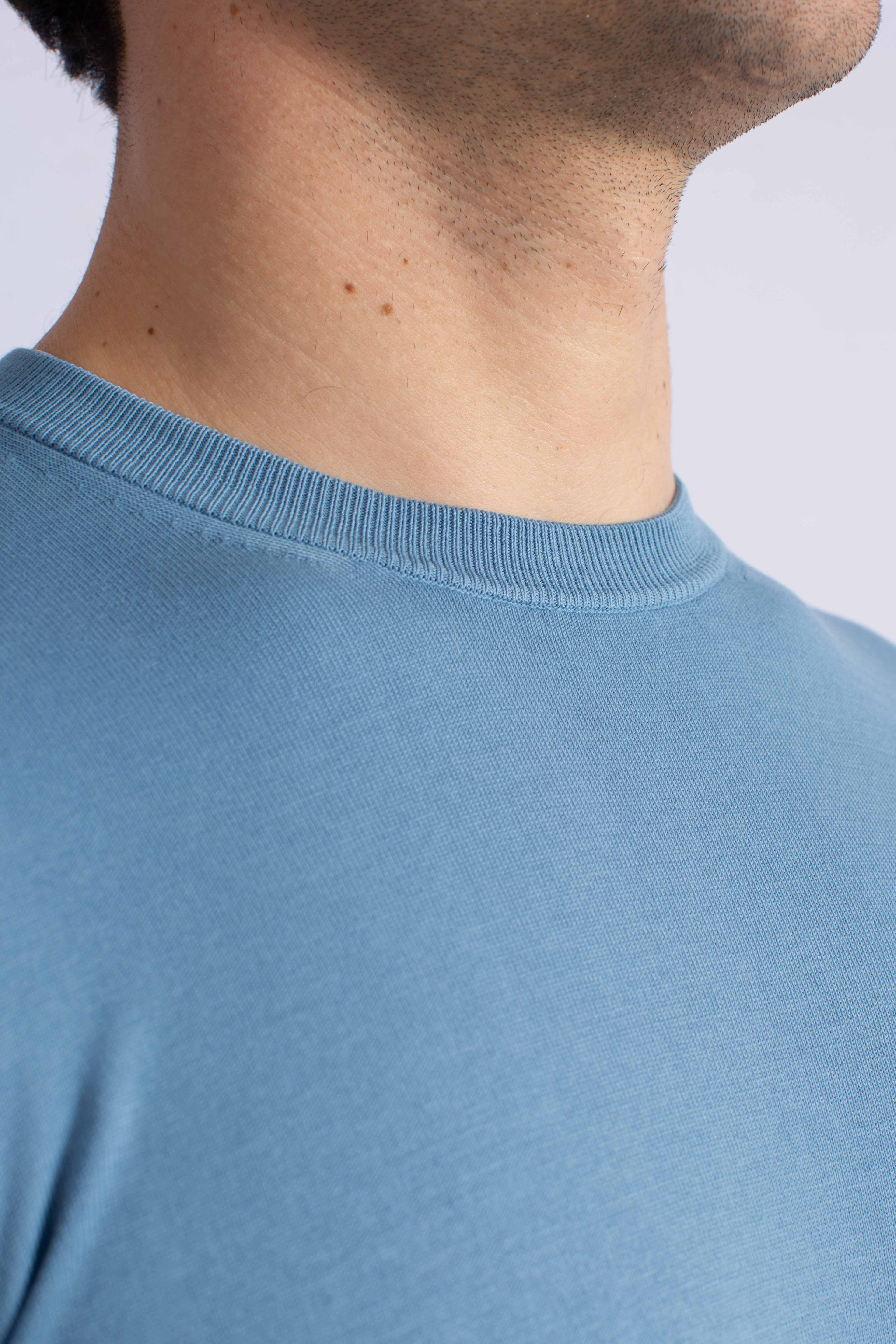 Maglia girocollo in cotone extrafine celeste denim