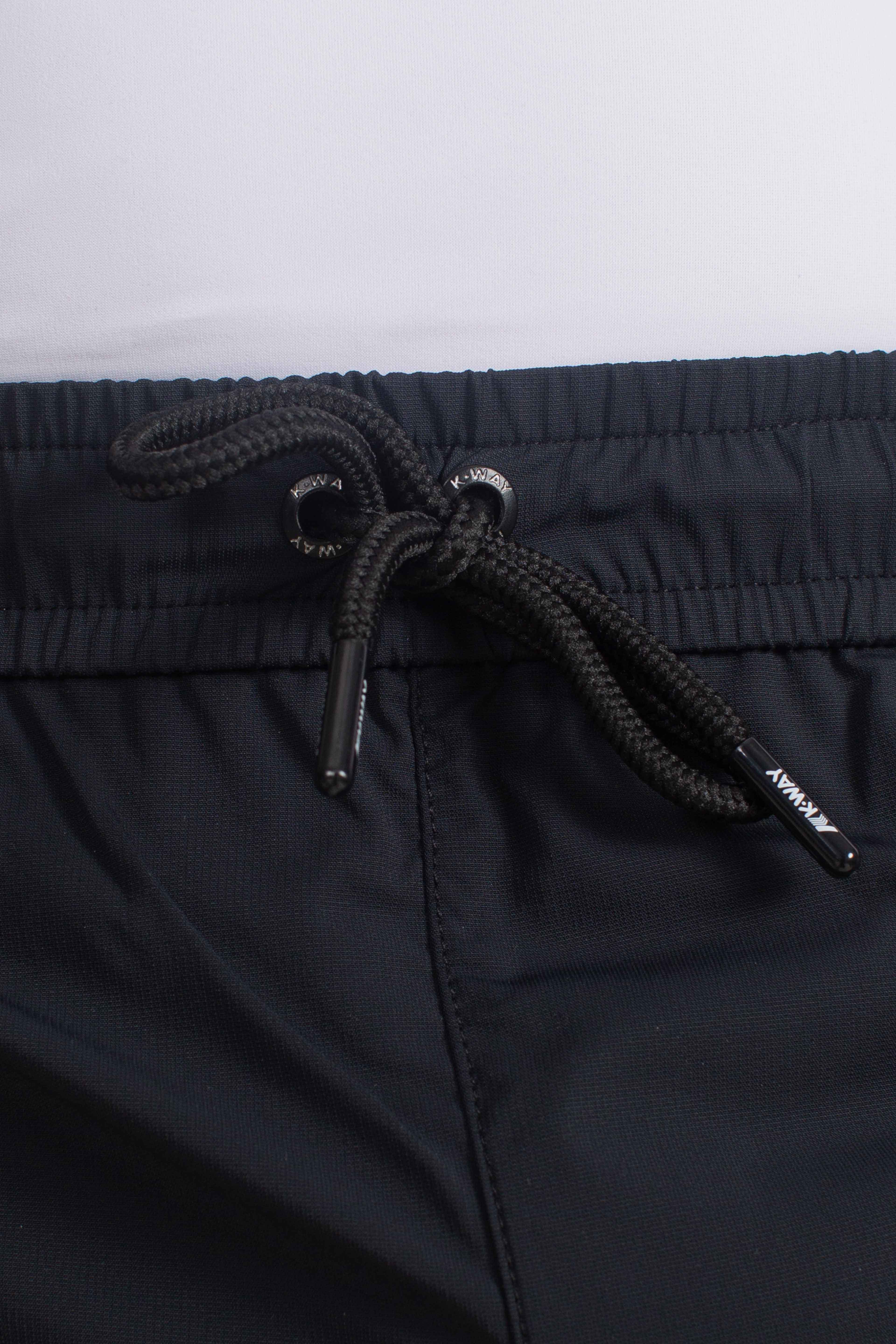 Pantaloncino tecnico Nesilier travel black pure