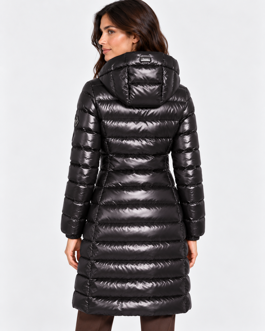 Herno Giaccone donna in nylon lucido nero con cappuccio