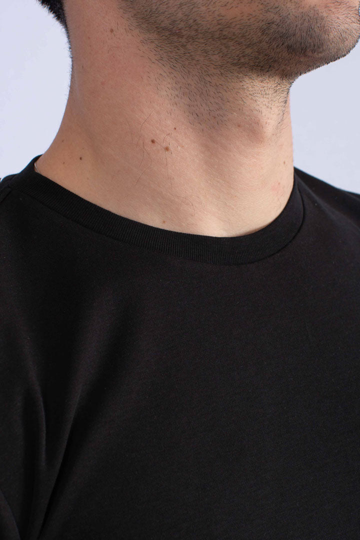 T-shirt girocollo Custom Slim-Fit black
