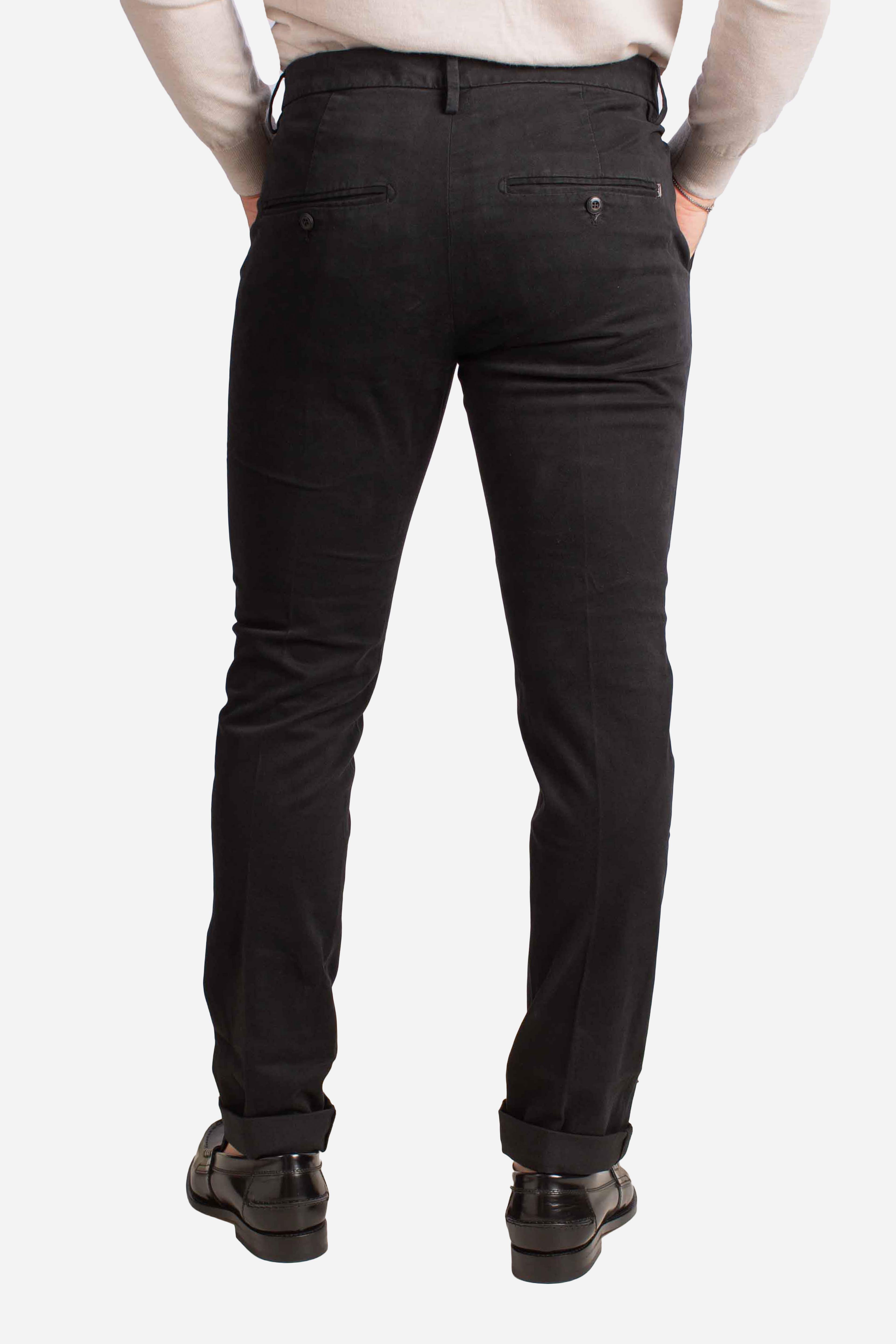 Pantaloni Slim Fit in Cotone Stretch nero UP235GSE043U999 DONDUP