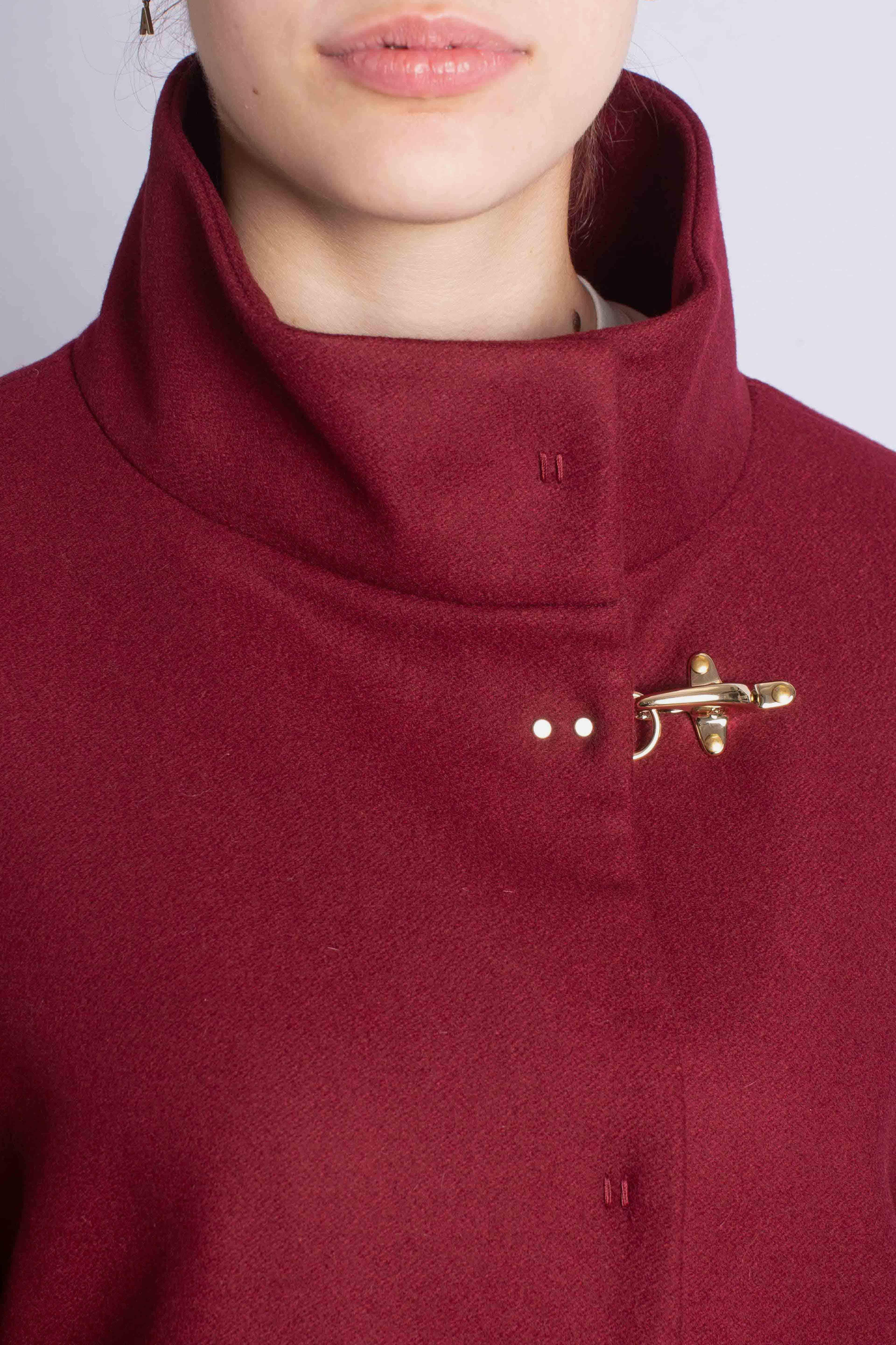 Cappa in Panno di Lana rossa NAW12514490SGLR004 FAY