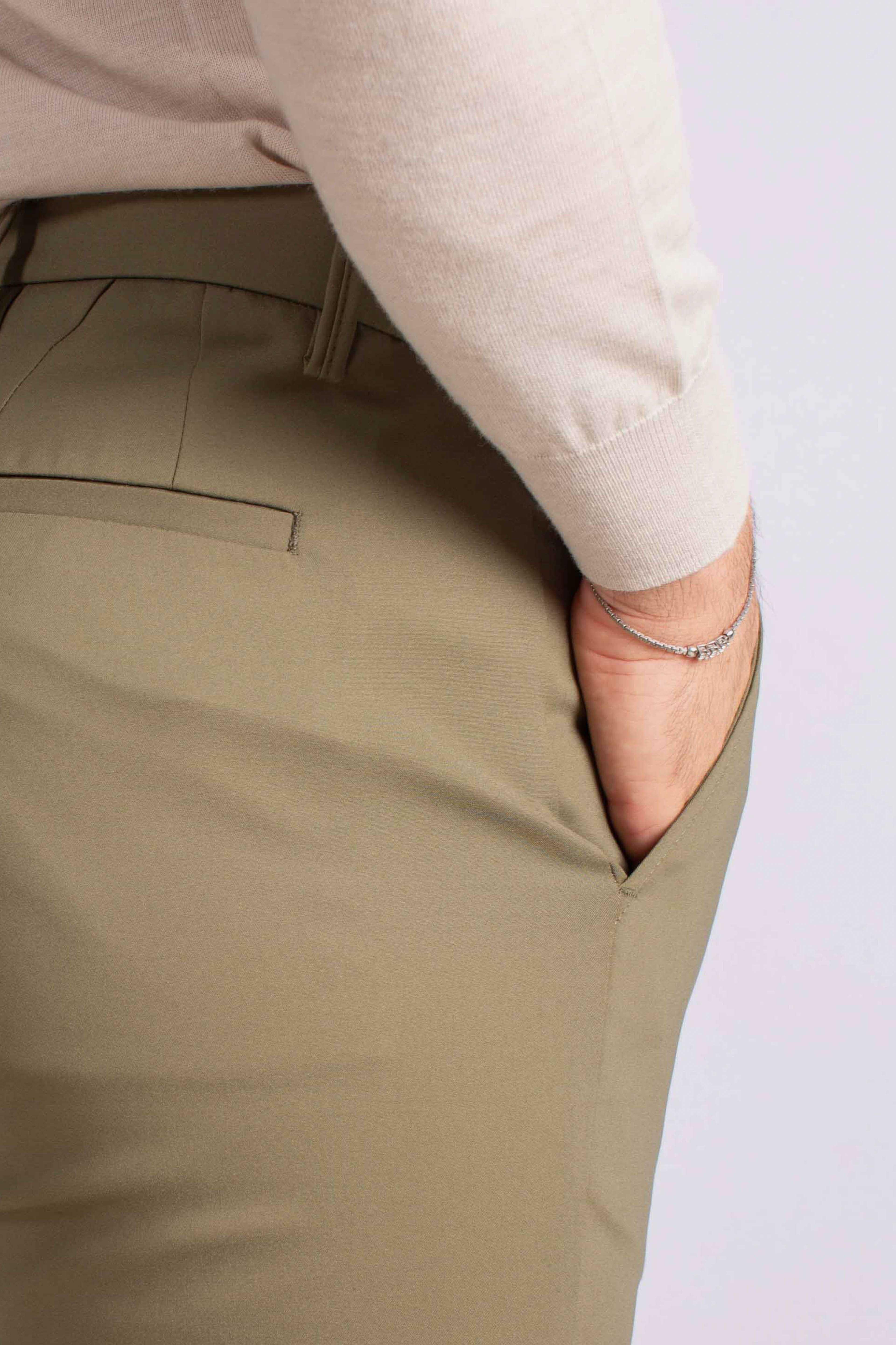 Pantalone in tessuto tecnico verde NAPOLI126033147 ERNYS