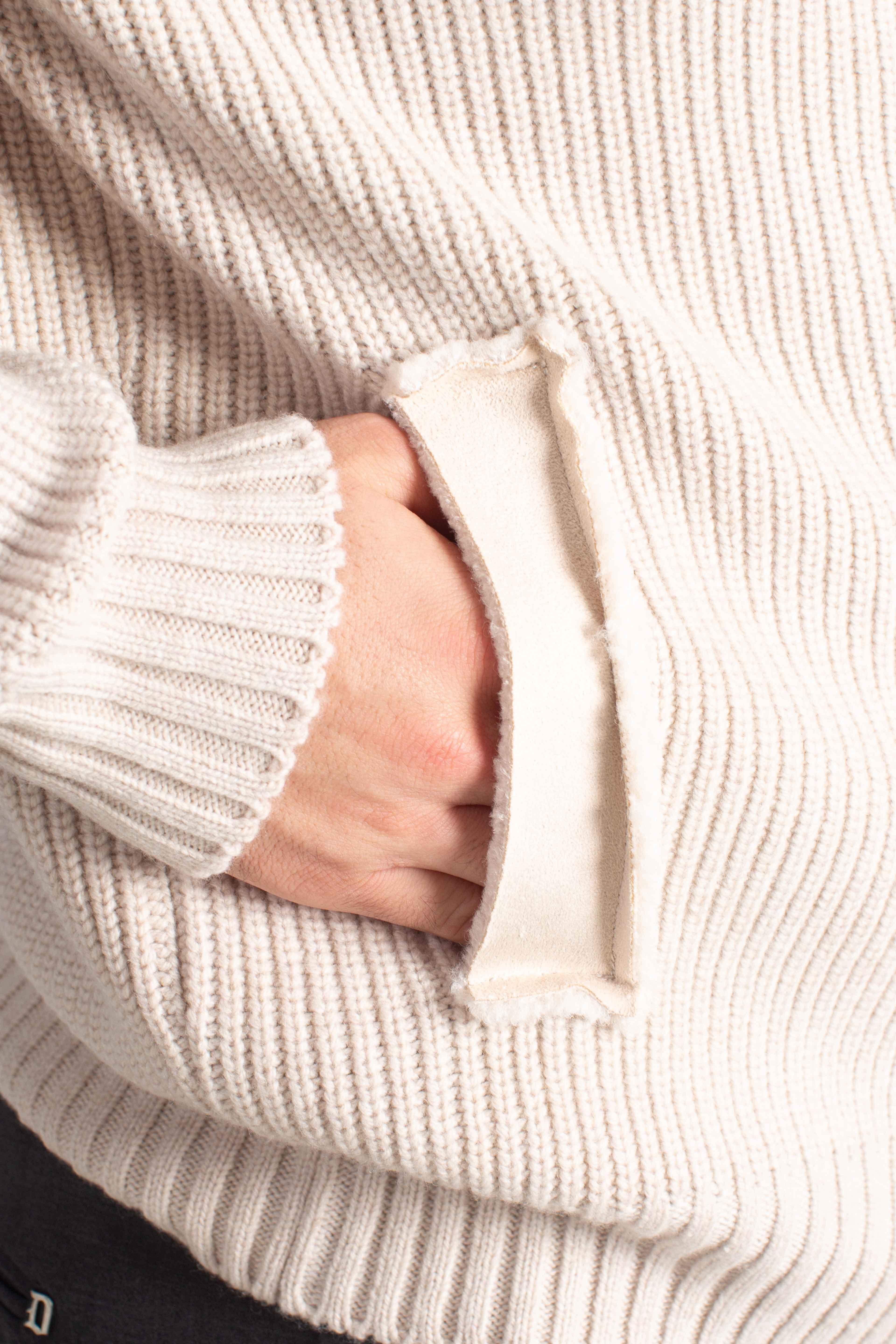 Cardigan in Lana Vergine con Dettagli in Teddy ivory 1311225015054 GRAN SASSO