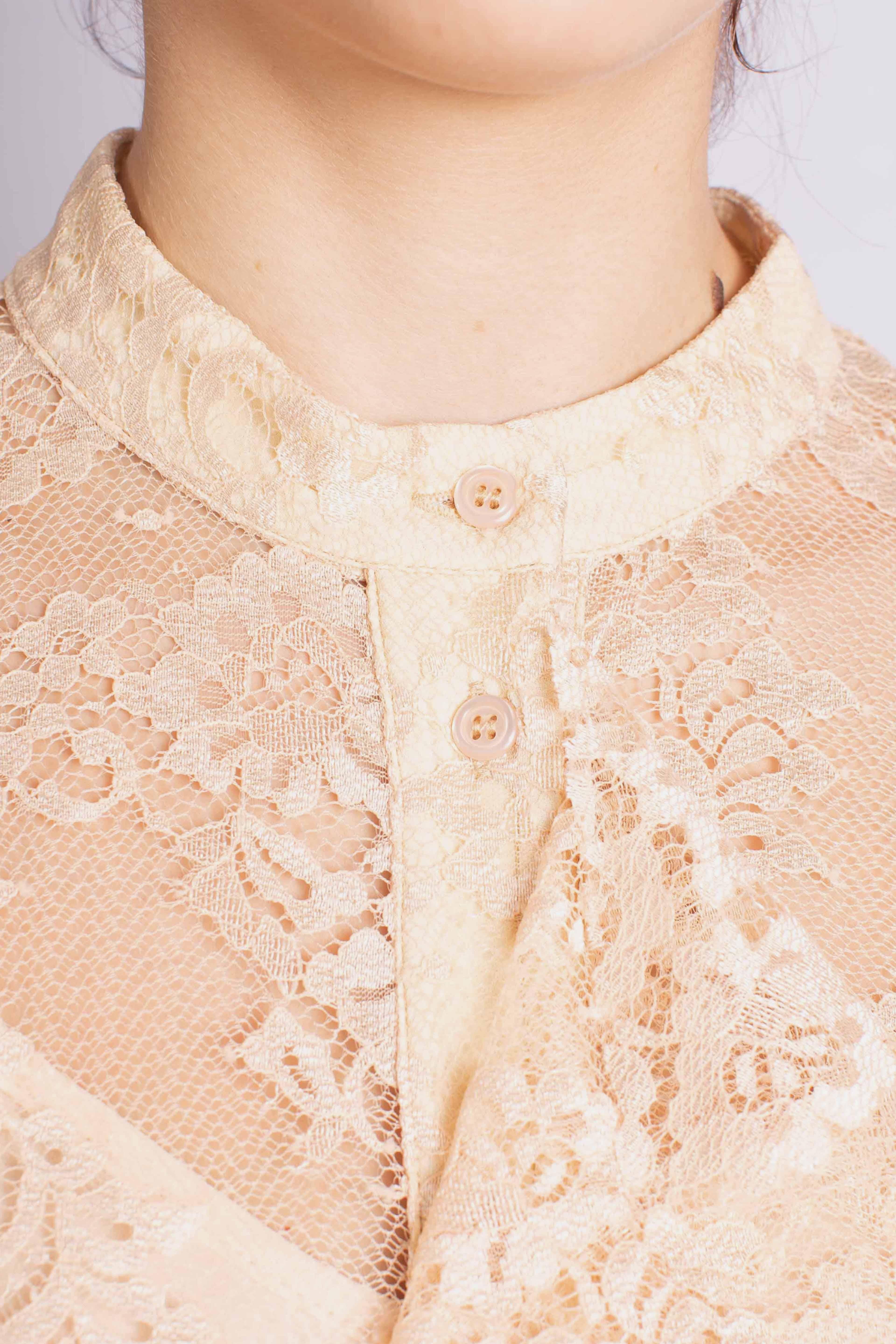 Camicia in pizzo con volant CFAAUTPA1180 DIXIE