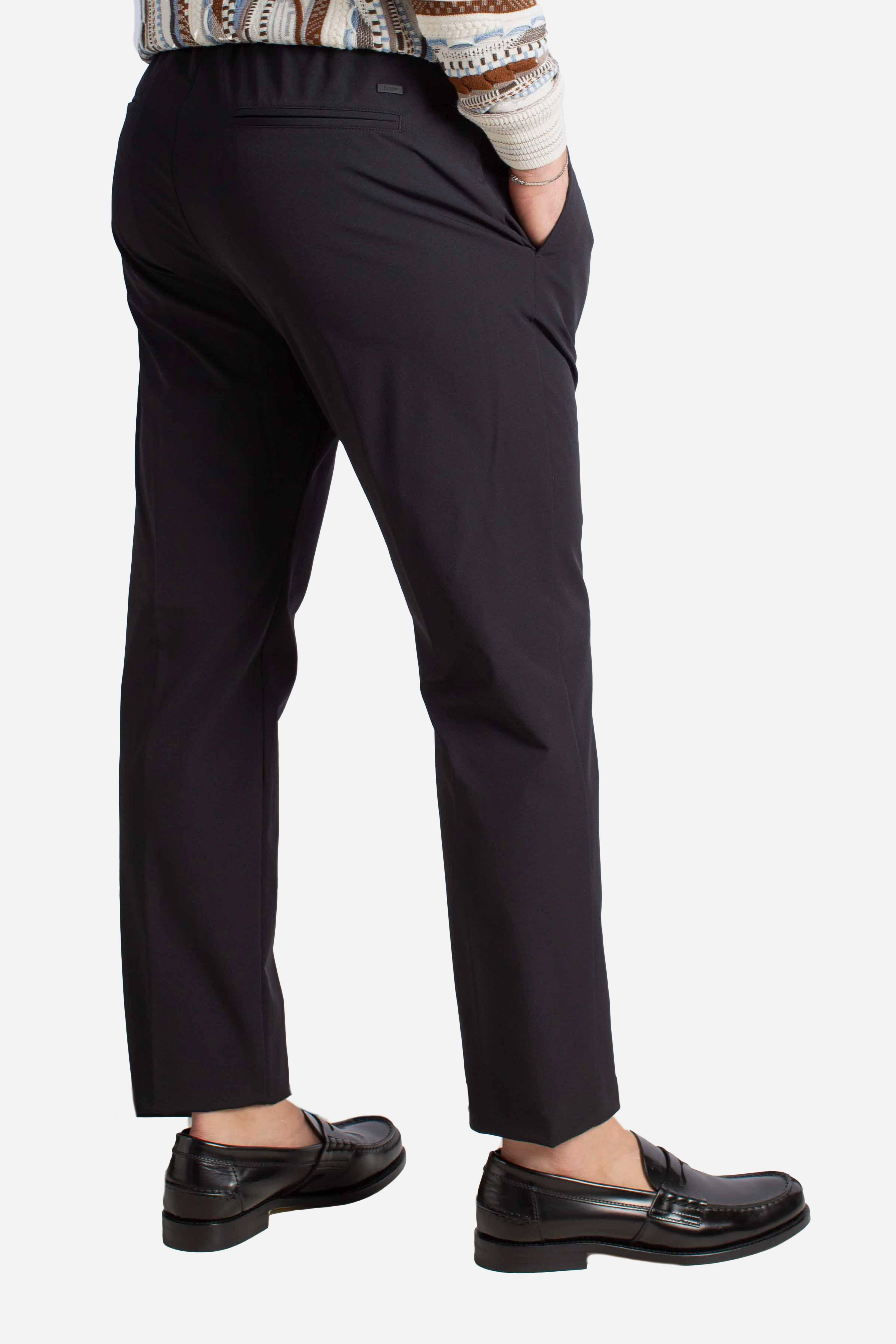 PANTALONI IN LIGHT COMFORT STRETCH WOVEN nero PT000155U12773S9300 HERNO